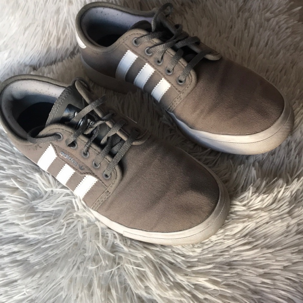 ✨✨ ADIDAS ✨✨